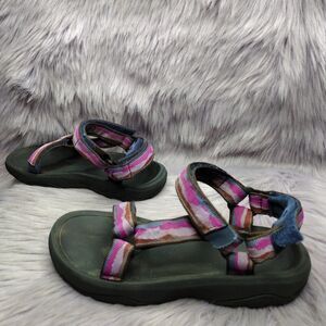 Teva Hurricane XLT 2 Sport Strappy Sandals Kids Size 1 Pink Purple 1019390C